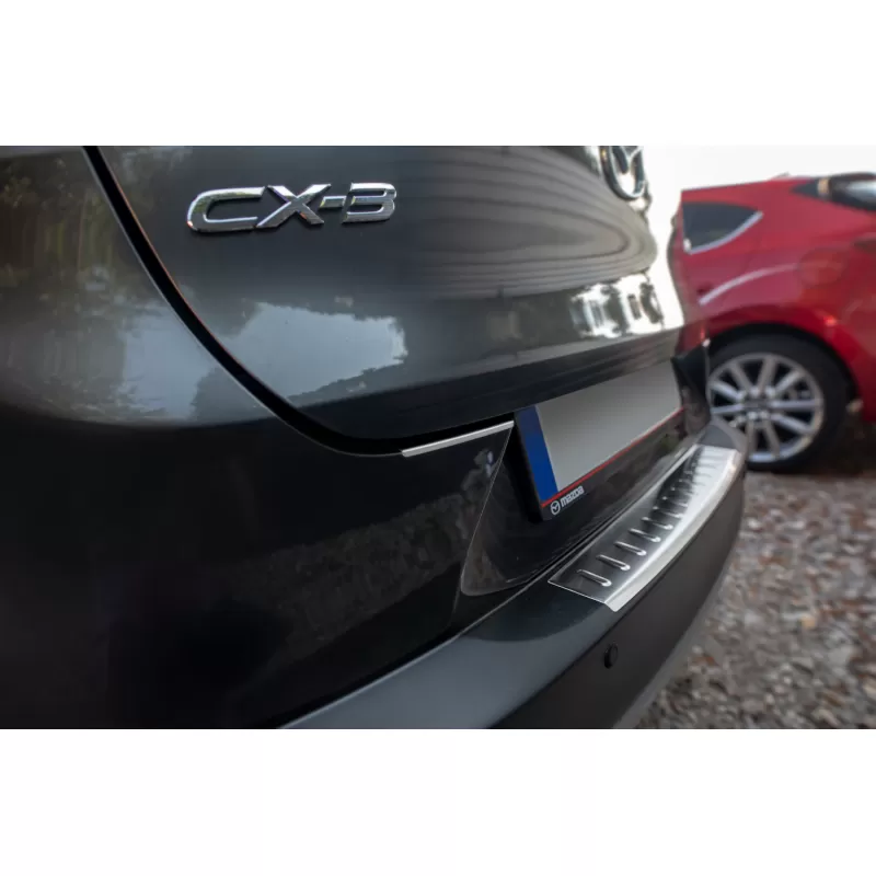 Mazda CX-3 2015 3 PARÇA - ARKA TAMPON KROM ÜST KORUMA