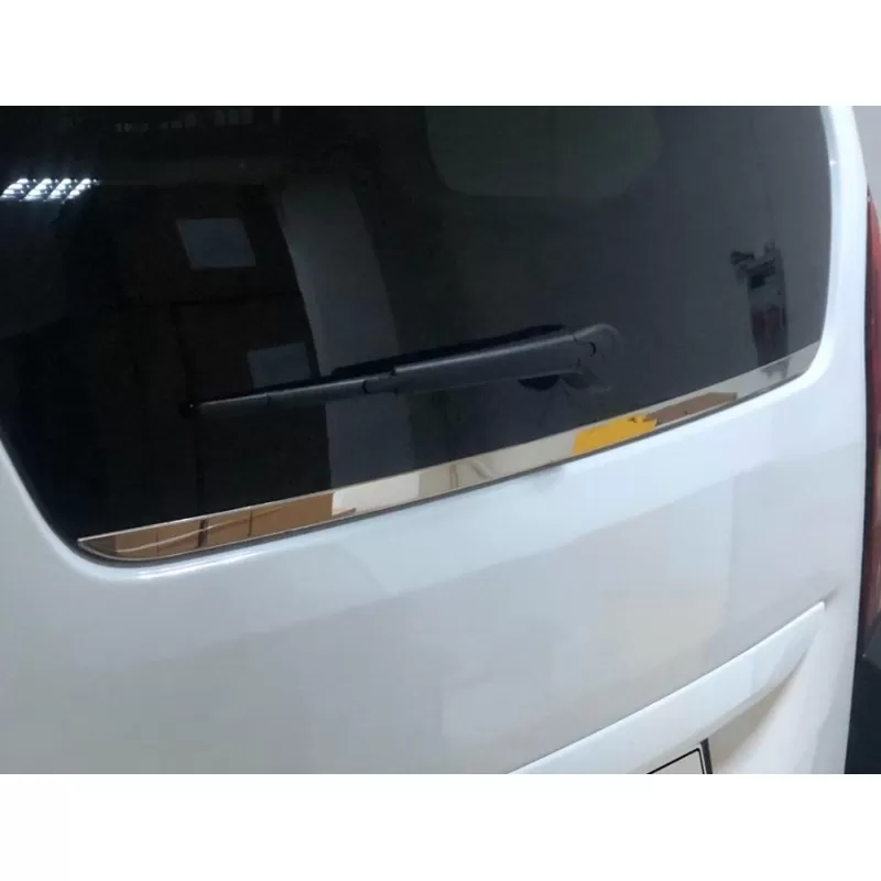 Peugeot Rifter 2019> Arka Cam Altı Çıtası P.Çelik Krom